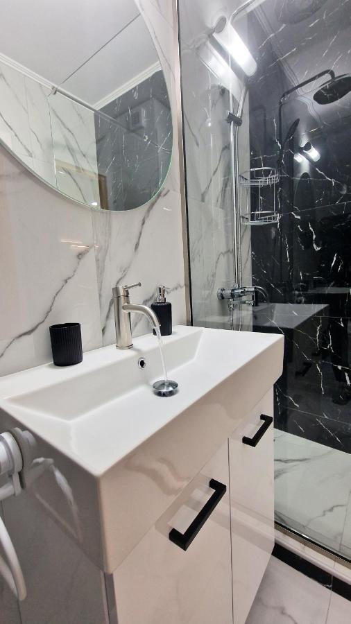 Pg Luxury Apartment Кавала Экстерьер фото