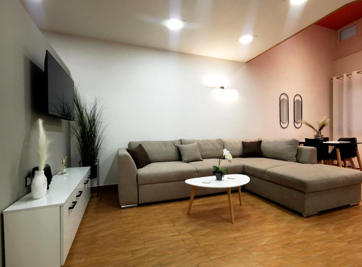 Pg Luxury Apartment Кавала Экстерьер фото